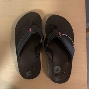 Levis sandals